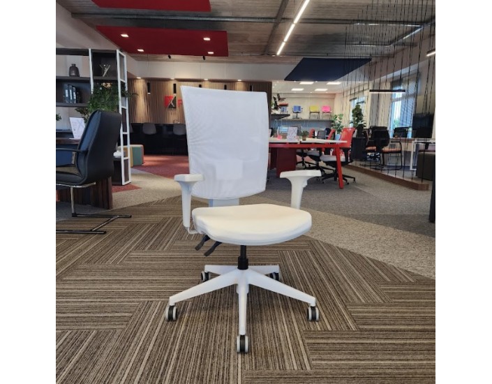 Cadeira Flash - Imagem 6